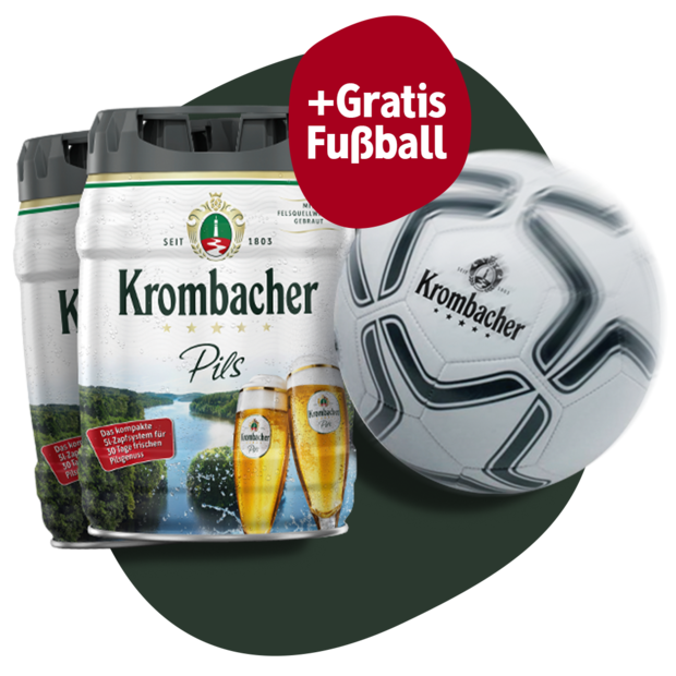 Zwei Krombacher Frische-Fässchen neben einem weißen Fußball mit Krombacher-Logo. Text '+Gratis Fußball'